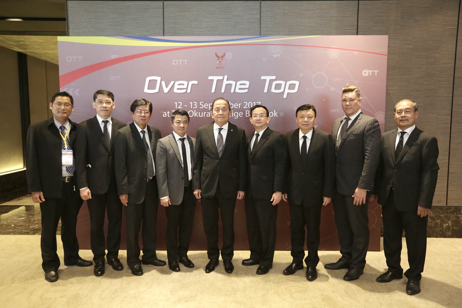 01-1-(1).jpg