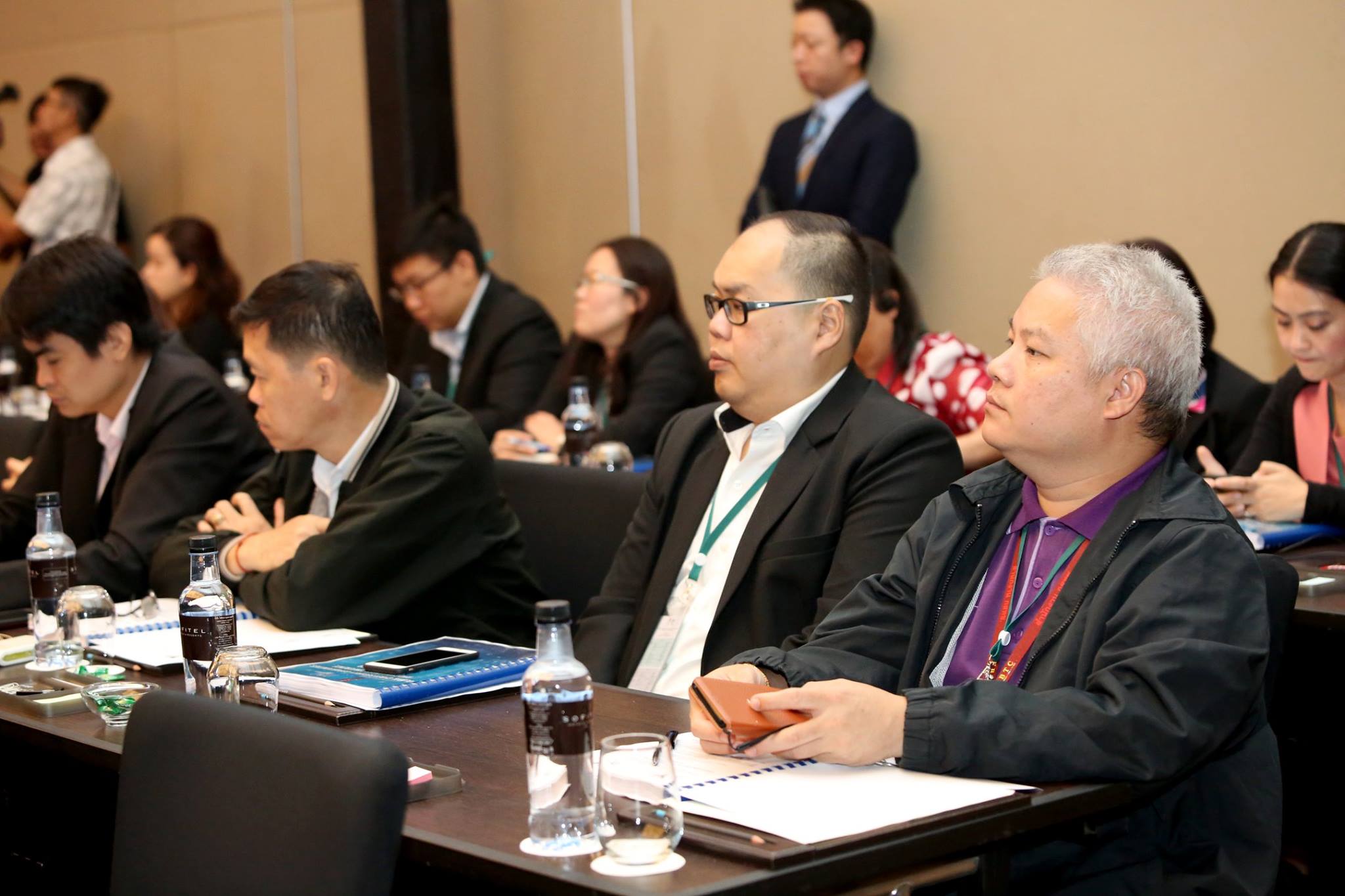 08.jpg