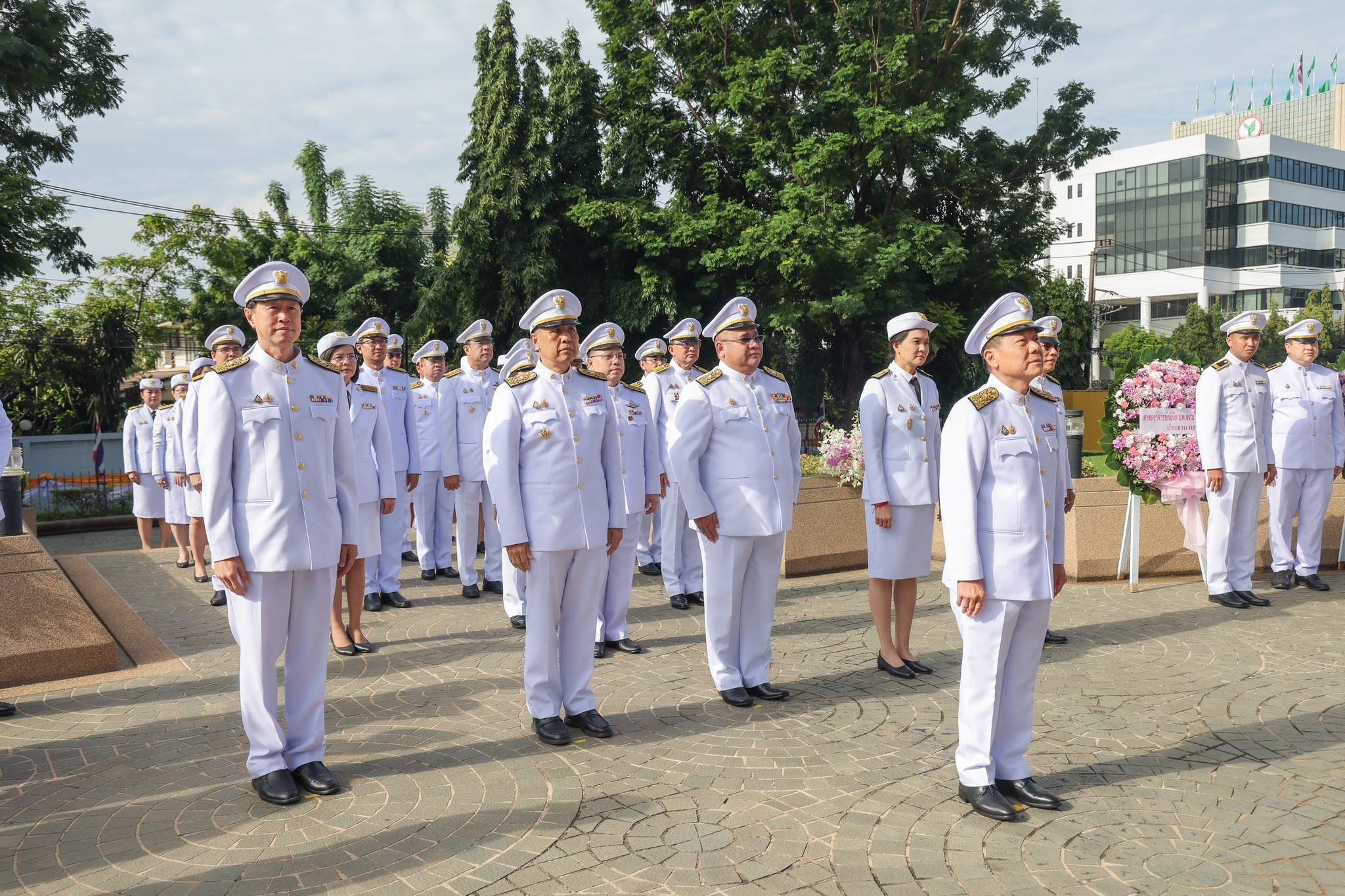 02.jpg