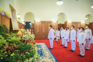 ลงนามถวายพระพร เนื่องในโอกาสวันเฉลิมพระชนมพรรษาพระบาทสมเด็จพระเจ้าอยู่หัว